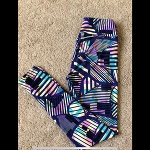 LuLaRoe Women’s Leggings One Size Beautiful Print